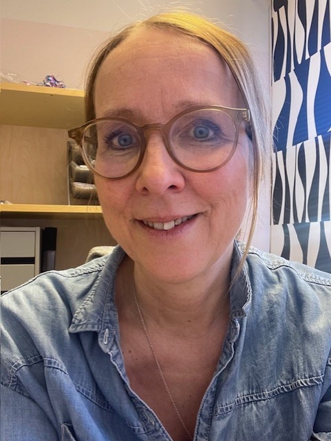 lena heinebäck.jpeg